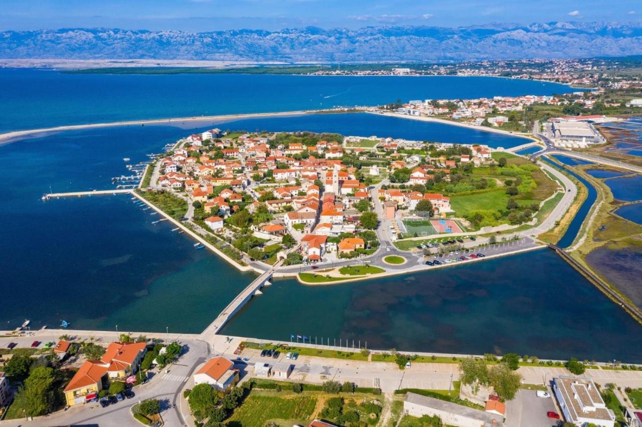 Apartments With A Parking Space Nin, Zadar - 10414 Kültér fotó